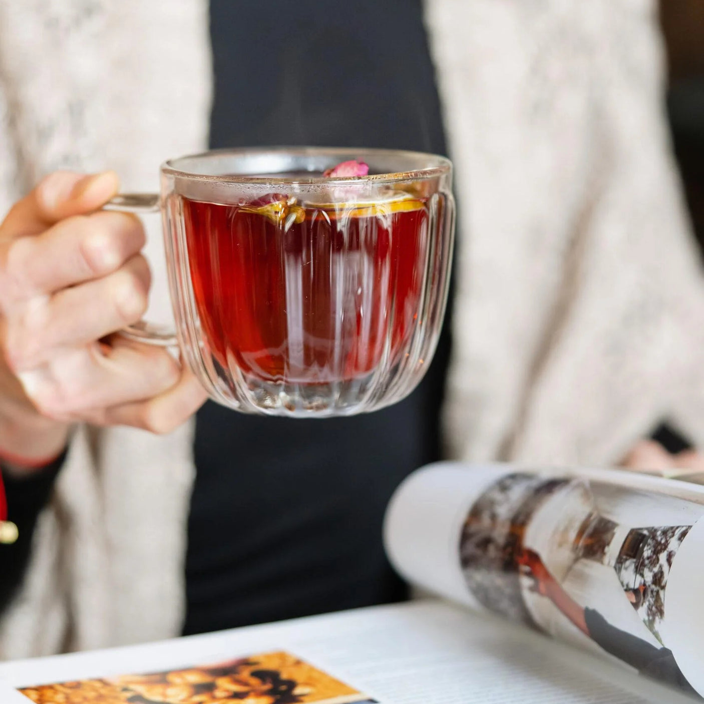 Set of 2 TULIP Thermal Cups 350 ml