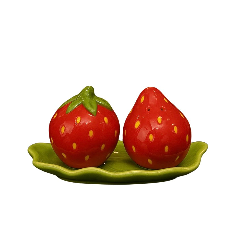 Salt & Pepper Shaker Set