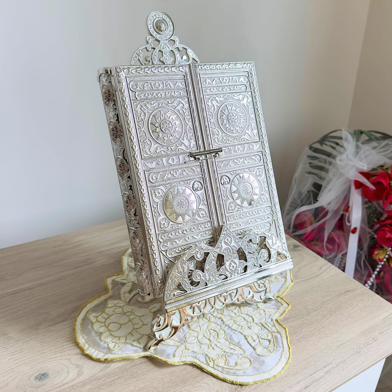 Holy Quran Box With Holder Silver