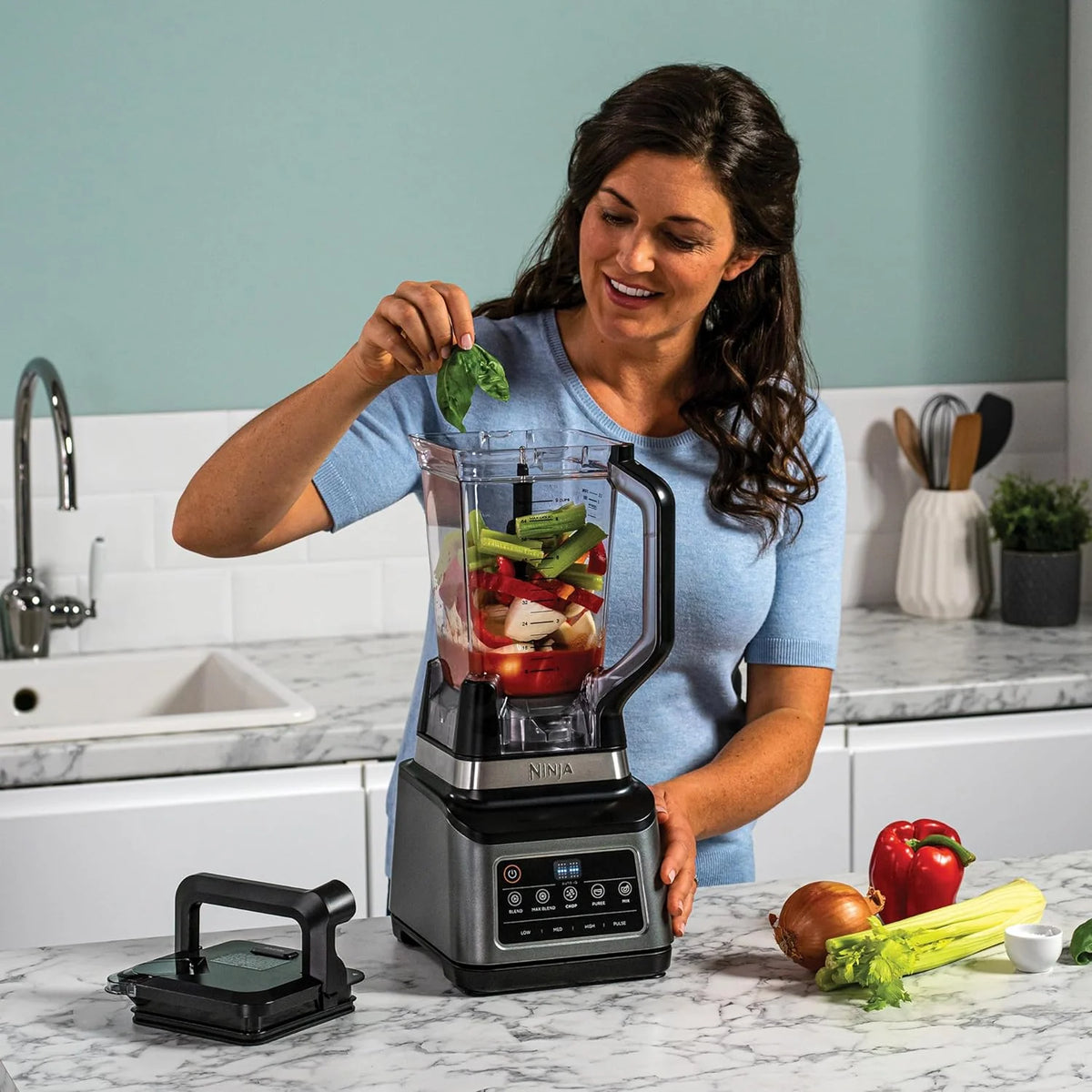 Ninja 3-in-1 Food Processor & Blender With Auto IQ