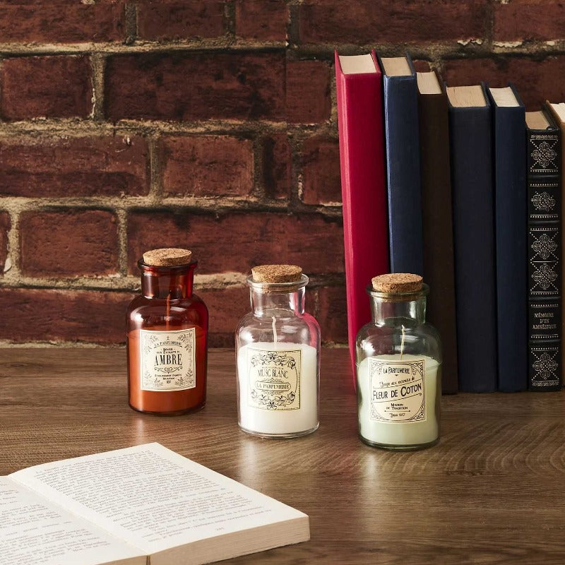 Perfumed Candle House Tradition