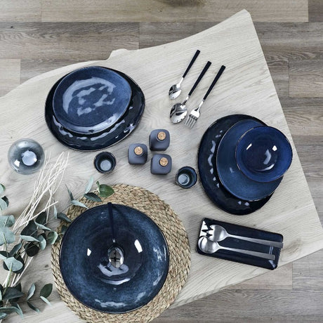 Blue Serving Plate 27.5 x 23cm