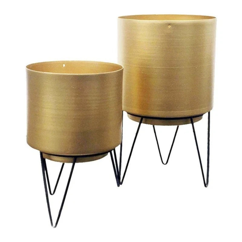 Flower Pot With Wire Stand x2