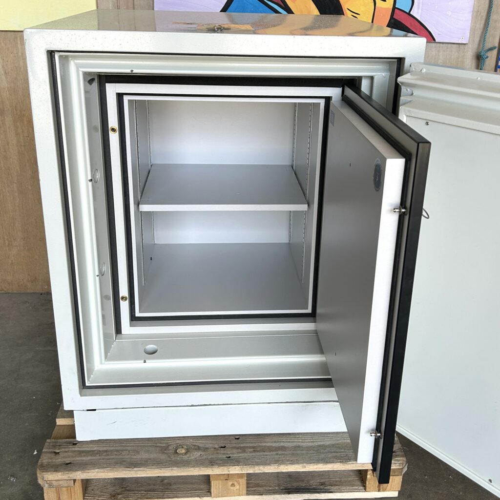 Phoenix Datacare 2000 Series