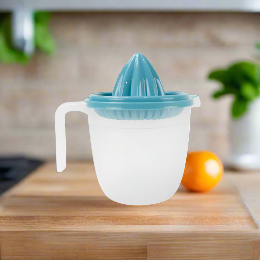 Plastic Manual Citrus Orange Juicer Mug