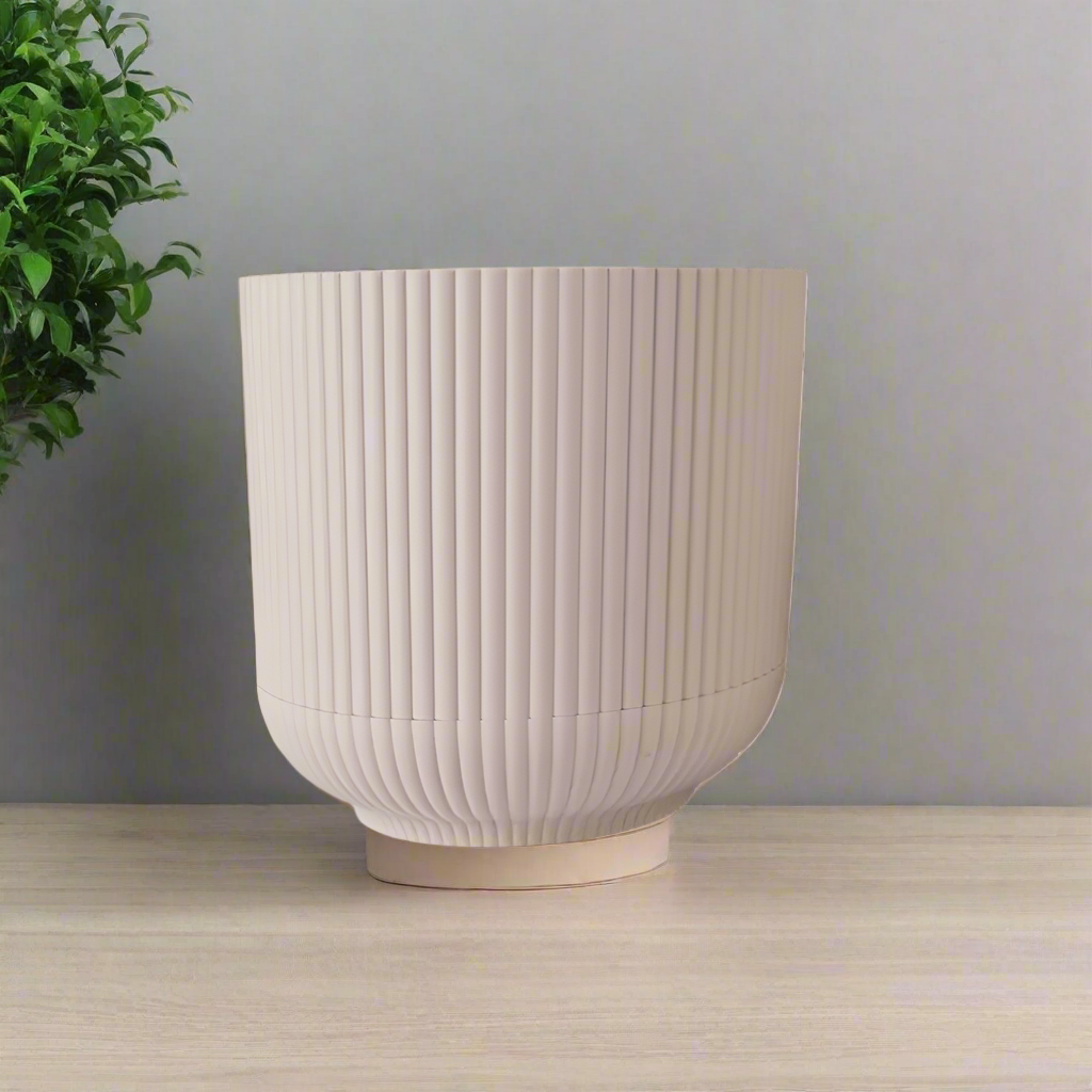 Round striped flower Pot Beige 1.5L