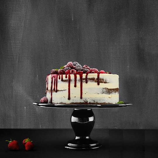 Elegant Dessert Presentation