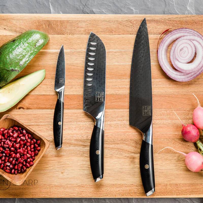 Knives & Cutting Boards
