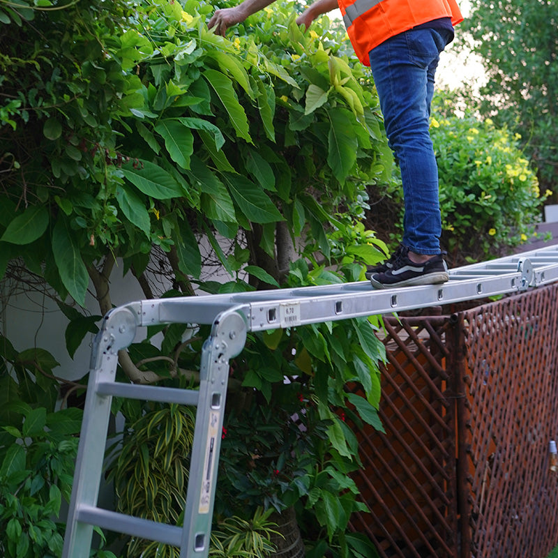 Aluminium  Multi-Purpose Ladder 4x6  Steps (6.70Mt)