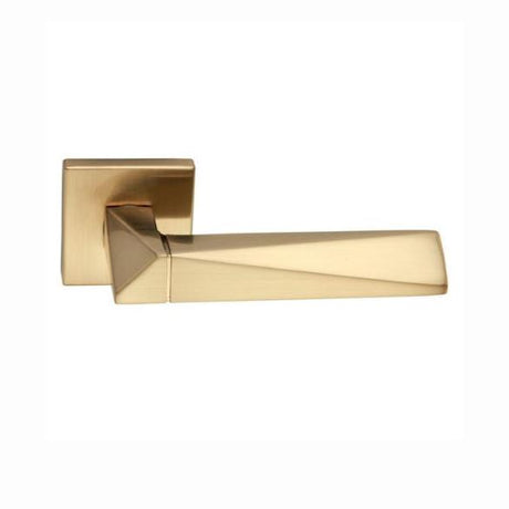 EuroArt Lever Handle on Rose With Escutheons