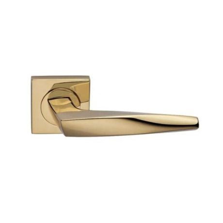 EuroArt Lever Handle on Rose With Escutheons