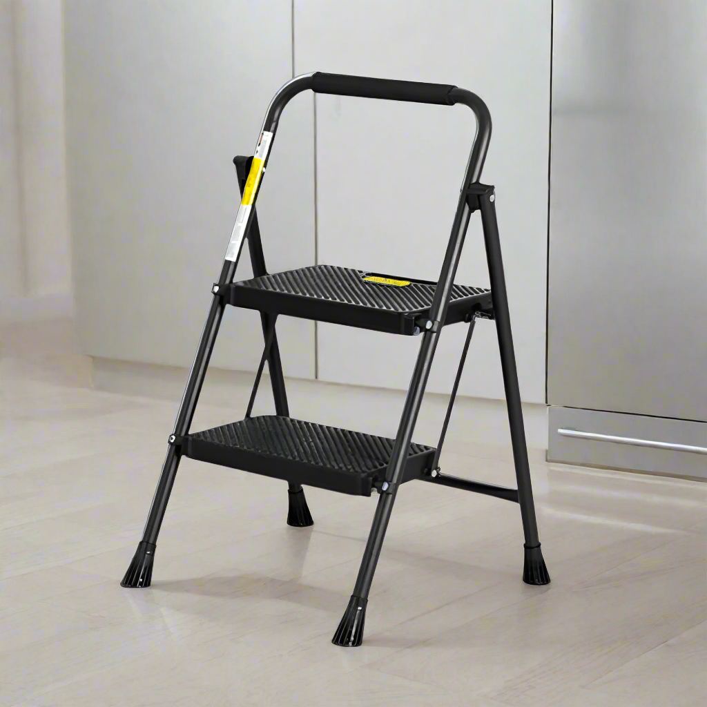 Euro Tower 2 Metal Step Ladder