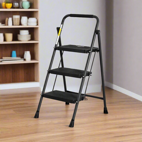 Euro Tower 3 Metal Step Ladder