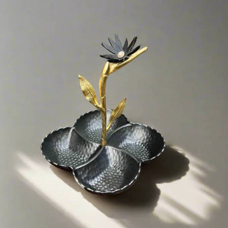 Hammer Dry Fruit & Candy Bowl Black & Gold