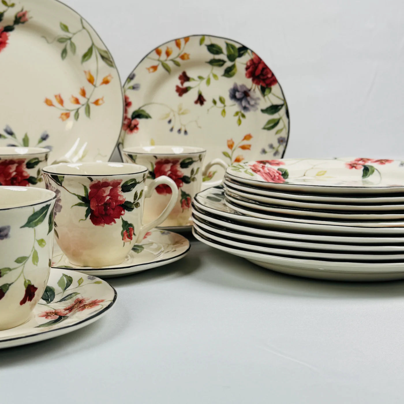 Priscilla With Banding 85Pcs Dinner Set