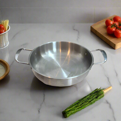 Stainless Steel Pot With Handle Silver 23cm