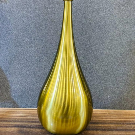 Golden Aura Table Lamp