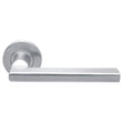 SS LEVER HANDLE ON SQUARE ROSE
