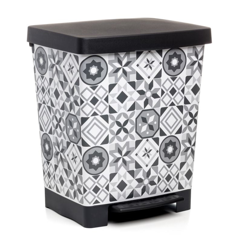 Pedal Dust Bin Cubik Deco