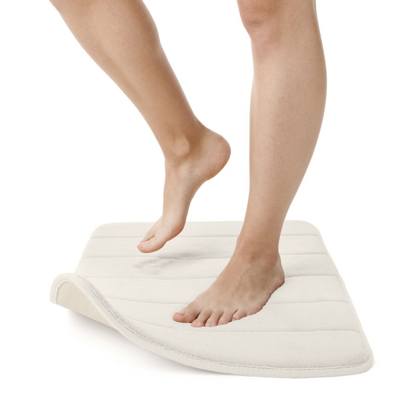 Bath Mat Nuvola White